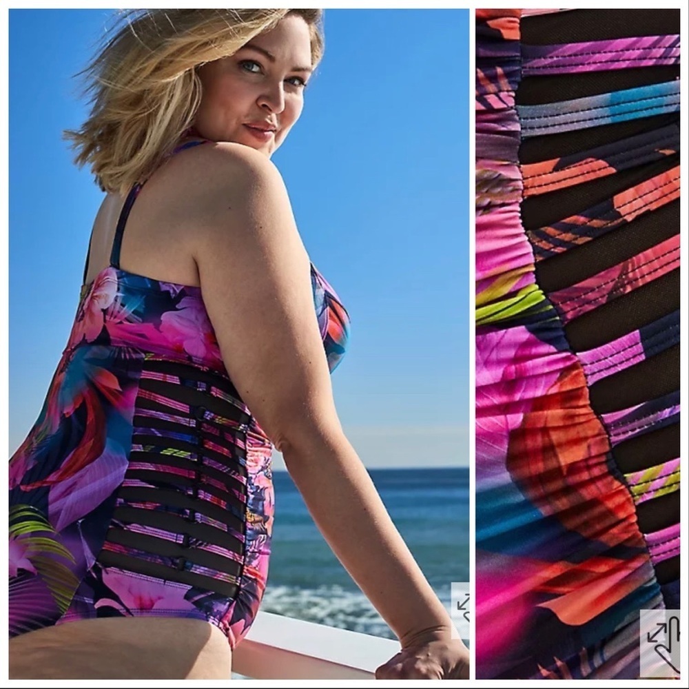 TORRID lattice Falling Leaves one piece, 3X DD/F.